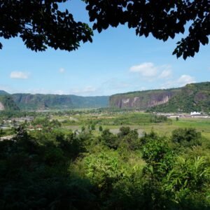 pesona keindahan lembah harau